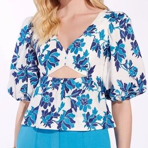 Bobo Bourgeois Boheme White & Blue Embroidered Cutout Peasant Top Size 38